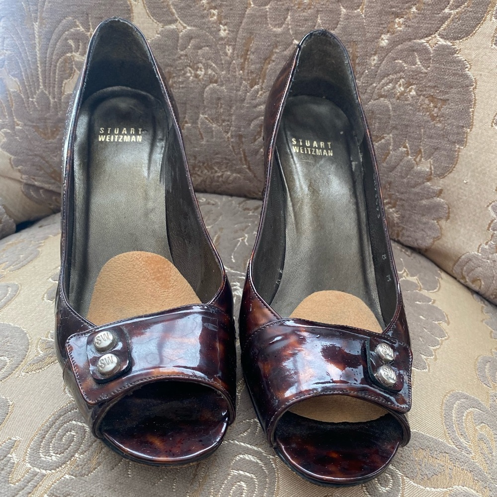 Womens Stuart Weizman leopard patent shoes. Good condition.